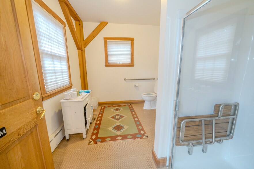 More Photos Of 73 Elm St, Camden Office For Sale