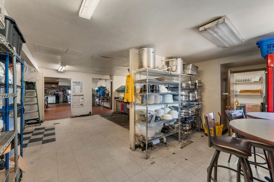 More Photos Of 1850 Dominion Way, Colorado Springs General Retail For Sale