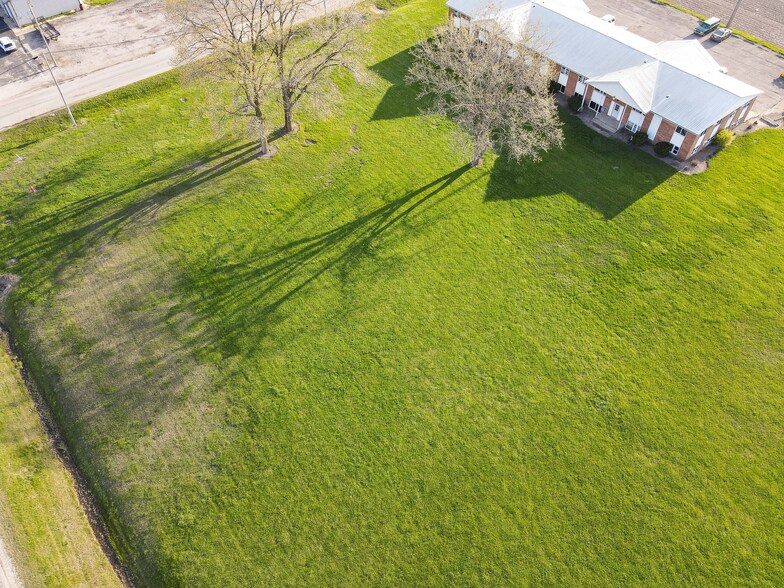 More Photos Of 405 Seventh, Kentland Land For Sale