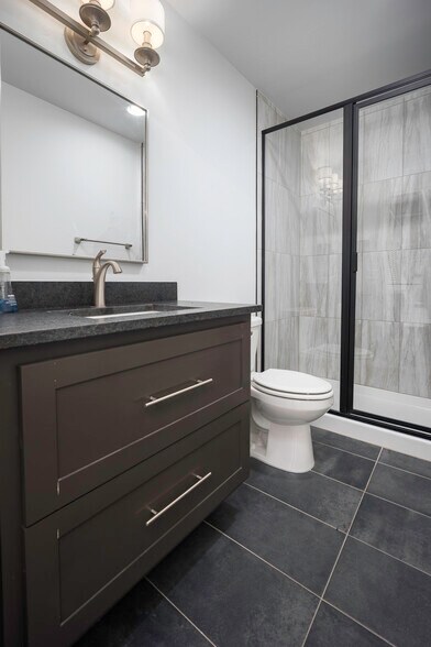 More Photos Of 6679 Prosper Rd, Edmond Showroom For Lease