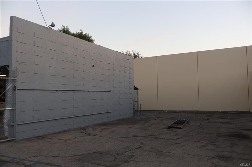 More Photos Of 13300 Burbank Blvd, Van Nuys Auto Repair For Sale