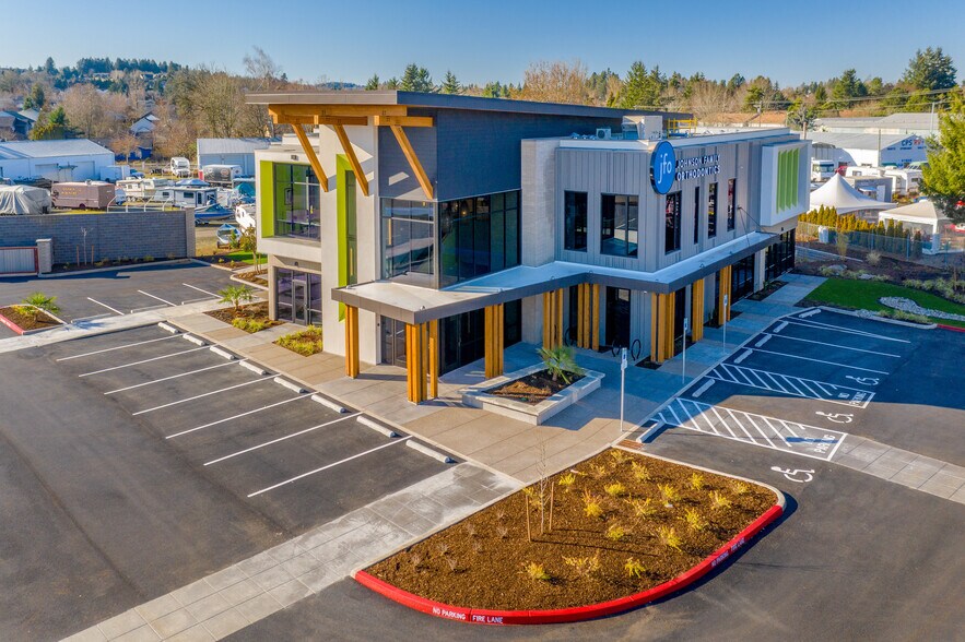 More Photos Of 5669 Commercial St SE, Salem Office For Sale