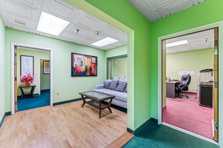 More Photos Of 1455 Monterey Pass Rd, Monterey Park Office Residential For Lease