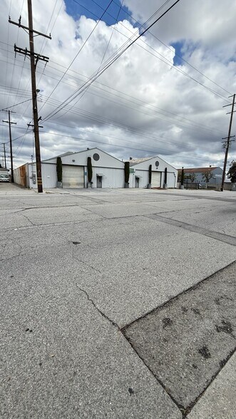 More Photos Of 780 N Todd Ave, Azusa Distribution For Sale