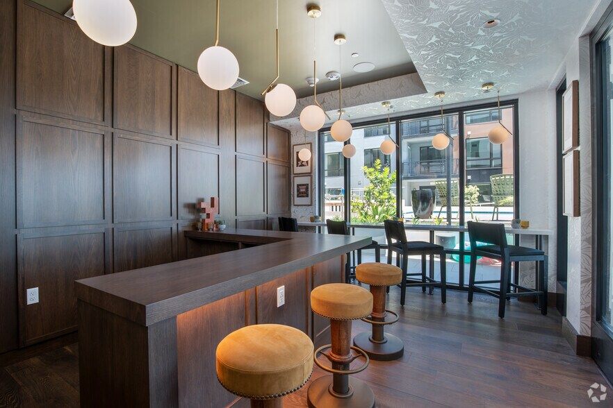 More Photos Of 219 9th Ave, Oakland Apartments For Lease