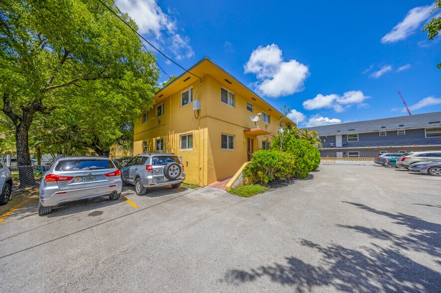 More Photos Of 840-858 NW 4th St, Miami Apartments For Sale