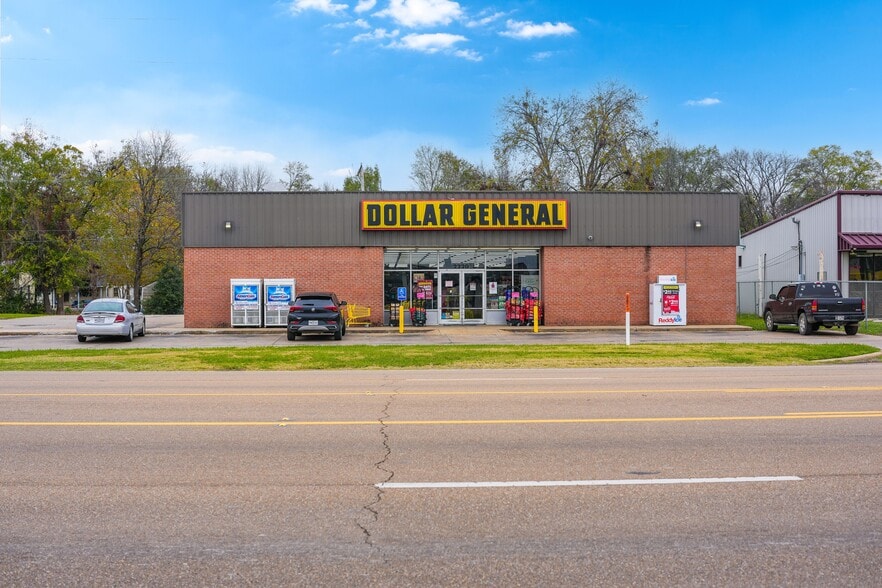 Primary Photo Of 2228 US 82, Greenville Freestanding For Sale