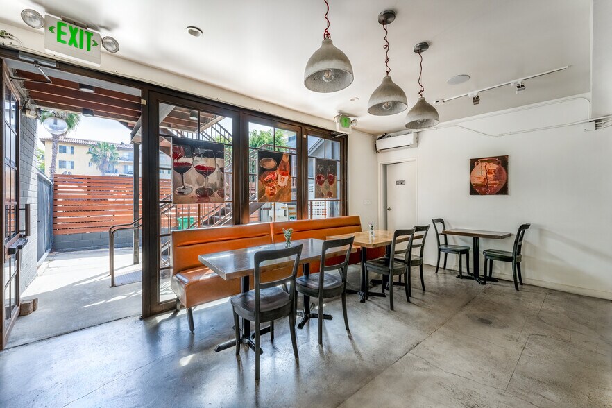 More Photos Of 2130 India St, San Diego Storefront Retail Residential For Lease