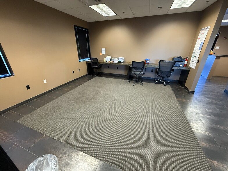 More Photos Of 9210 W Union Hills Dr, Peoria Medical For Sale