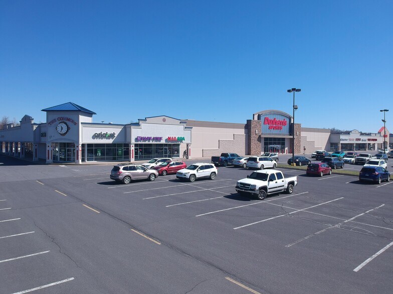 More Photos Of 100-150 Commons Dr, Du Bois Unknown For Lease