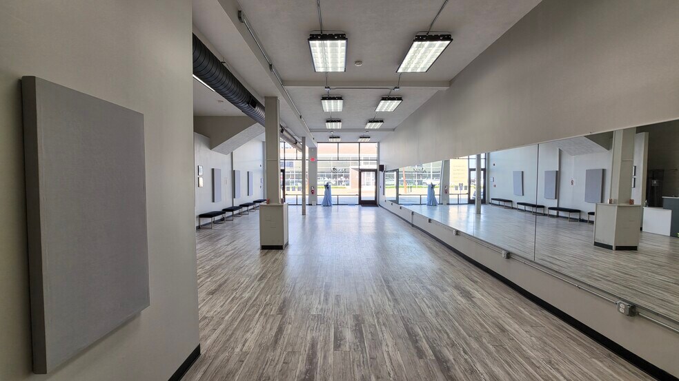 More Photos Of 3229-3231 W Liberty Ave, Pittsburgh Storefront For Lease