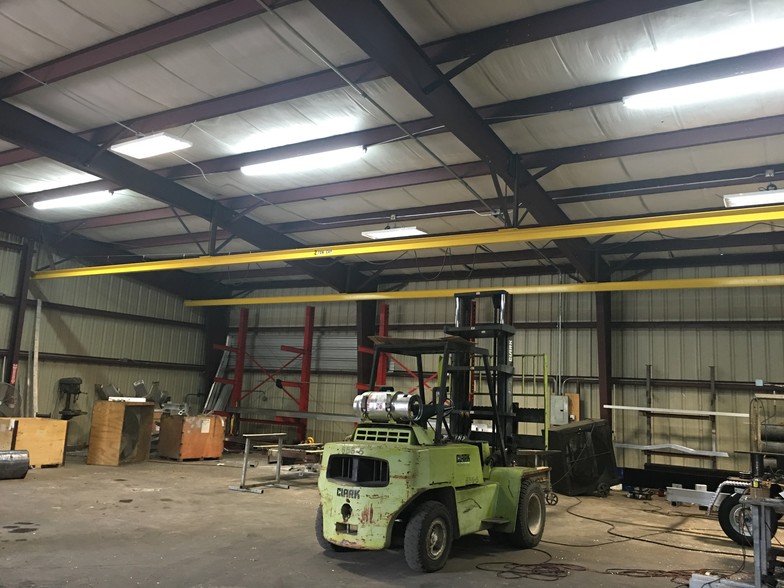 More Photos Of 6895 State Road 60 W, Mulberry Warehouse For Lease