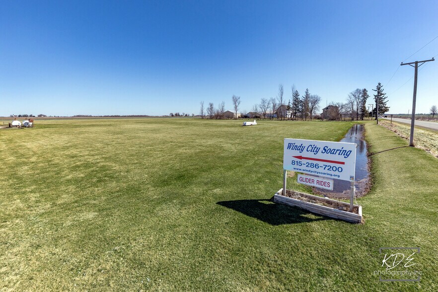 More Photos Of 12727 US-30, Hinckley Airport For Sale