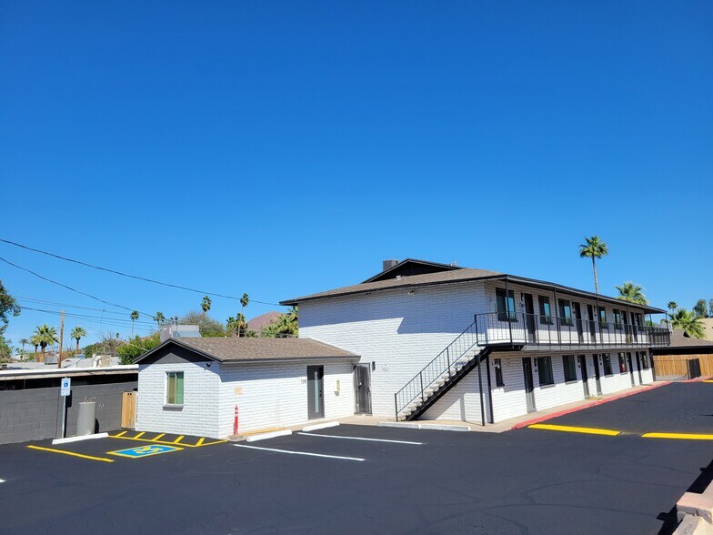 More Photos Of 2936 N 39th St, Phoenix Apartments For Sale