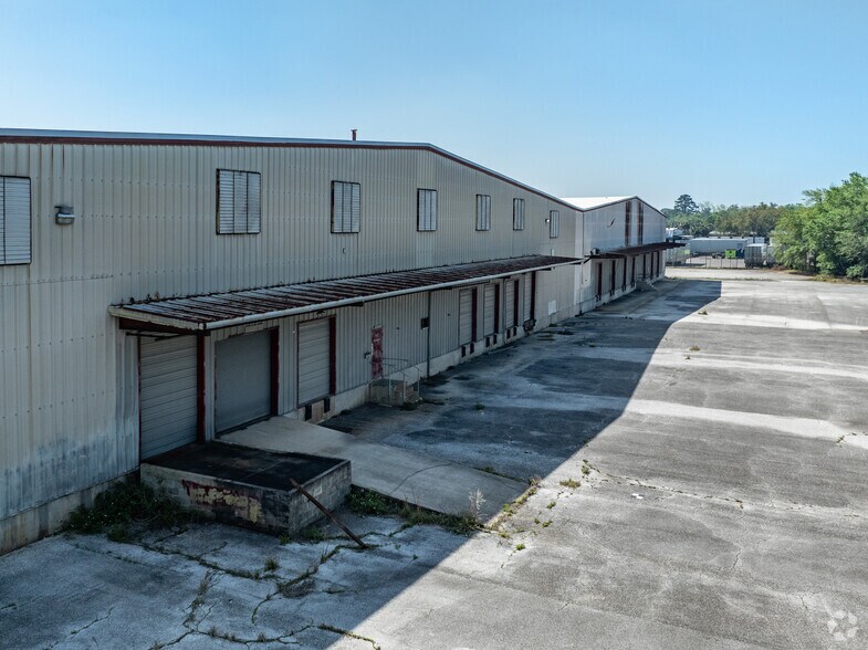 More Photos Of 4700 Walgreen Rd, Jacksonville Warehouse For Lease