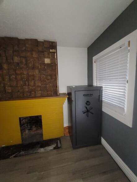 More Photos Of 2536 Indianapolis Ave, Indianapolis Apartments For Sale
