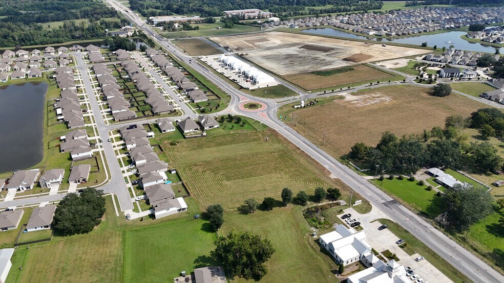 More Photos Of Hwy 44, Gonzales Land For Sale