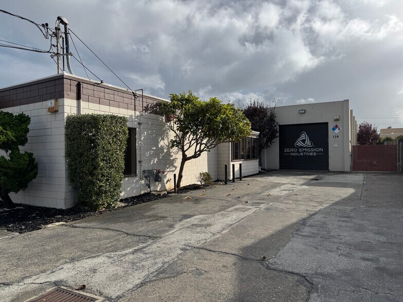 More Photos Of 138 W Harris Ave, South San Francisco Warehouse For Lease