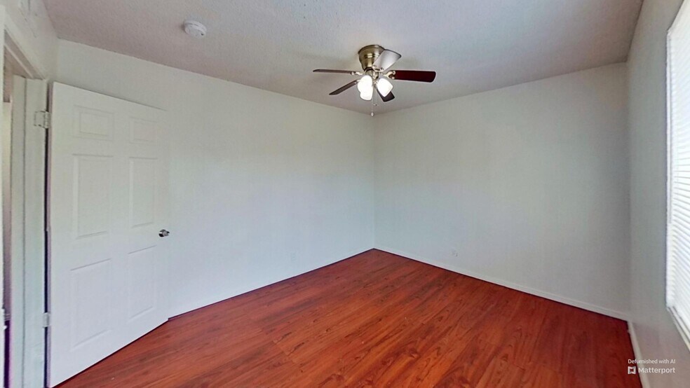 More Photos Of 833 Bruce St, Las Vegas Apartments For Sale