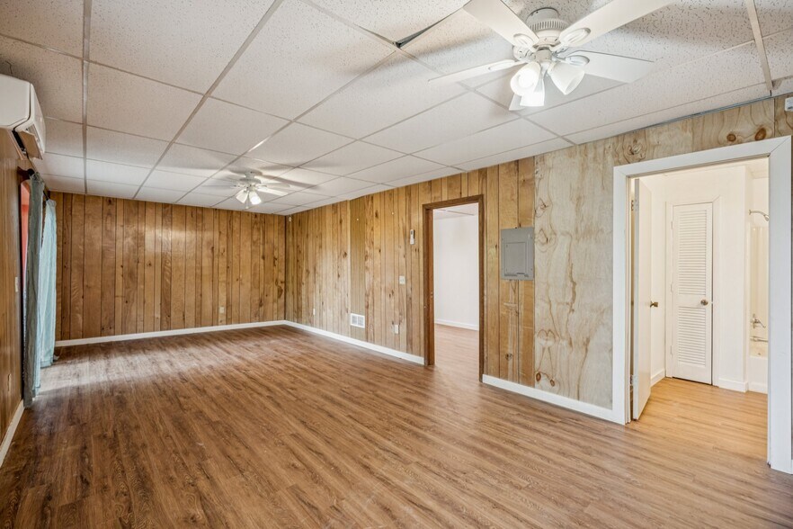 More Photos Of 4113 White Oak Dr, Hiawassee Apartments For Sale