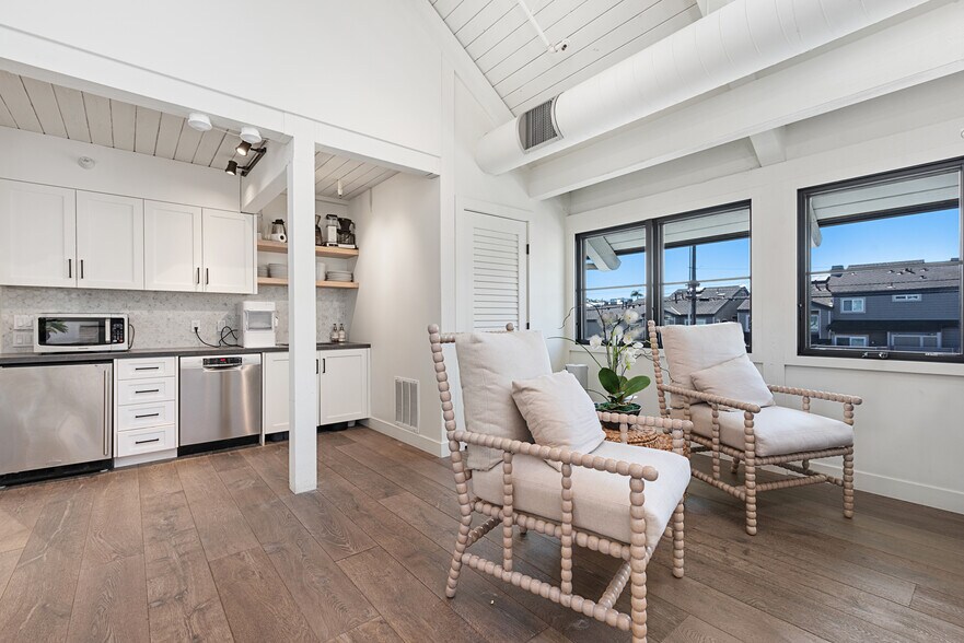 More Photos Of 24532 Del Prado, Dana Point Storefront Retail Office For Lease