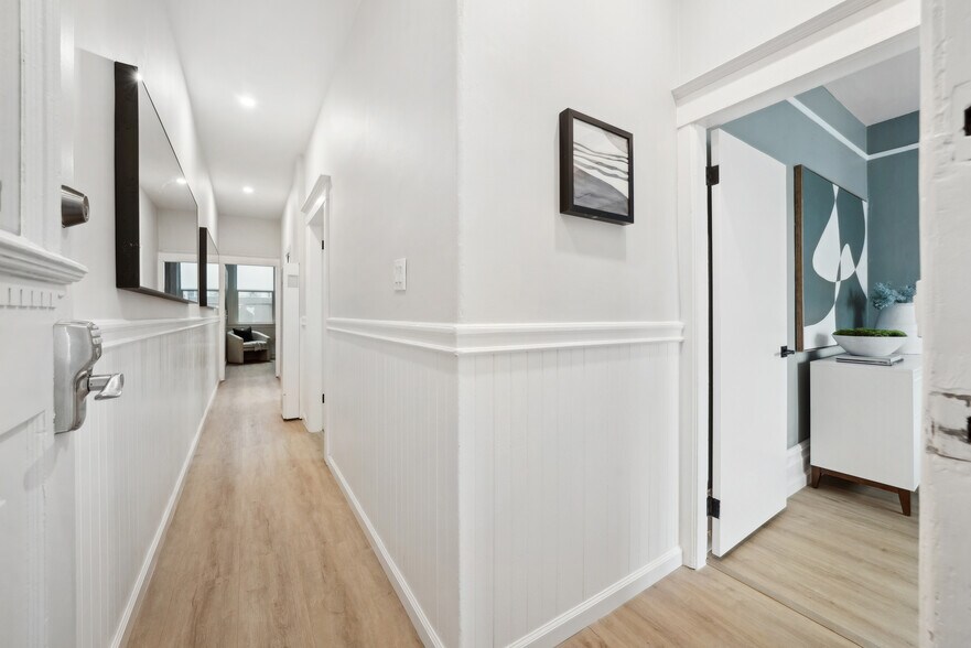 More Photos Of 17-19 Card Aly, San Francisco Apartments For Sale