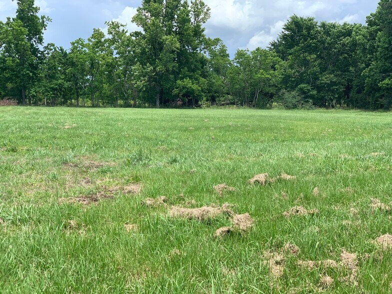 More Photos Of 17186 Highway 321, Dayton Storefront Retail Office For Sale