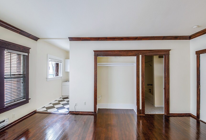 More Photos Of 330-332 Cedar Ave, Long Beach Apartments For Sale