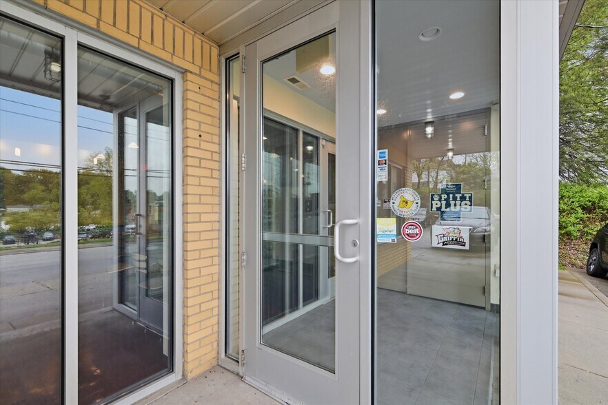 More Photos Of 1017 Highland Ave, Greensburg Restaurant For Sale