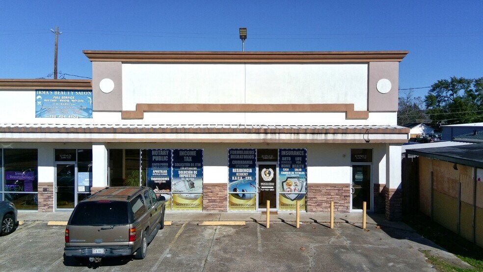 More Photos Of 614 Park St, Baytown Storefront For Lease