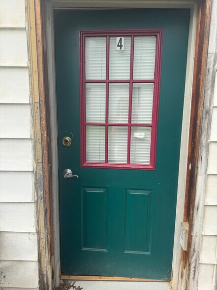 More Photos Of 230 E Water St, Slippery Rock Apartments For Sale