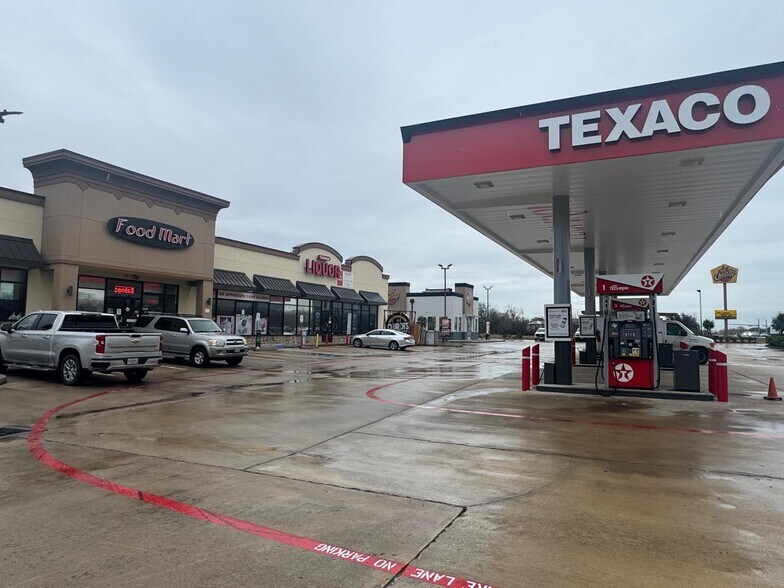 More Photos Of 10905 W Fairmont Pky, La Porte Fast Food For Sale