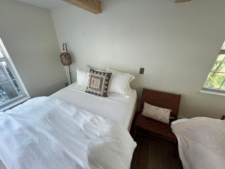 More Photos Of 2502 Tamarind Dr, Hutchinson Island Hotel For Sale