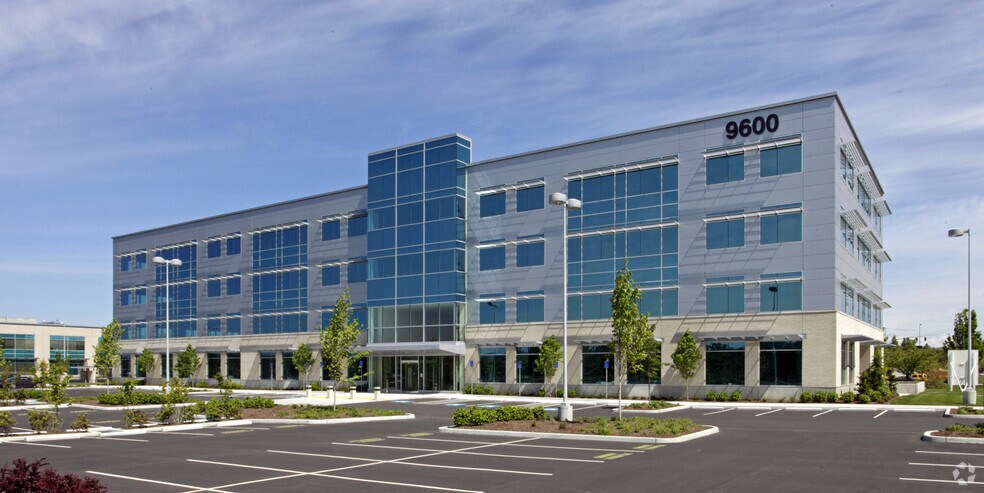 More Photos Of 9600 NE Cascades Pky, Portland Office For Lease
