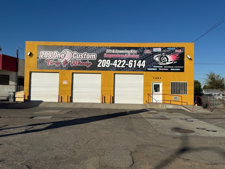 More Photos Of 1541 Crows Landing Rd, Modesto Freestanding For Sale