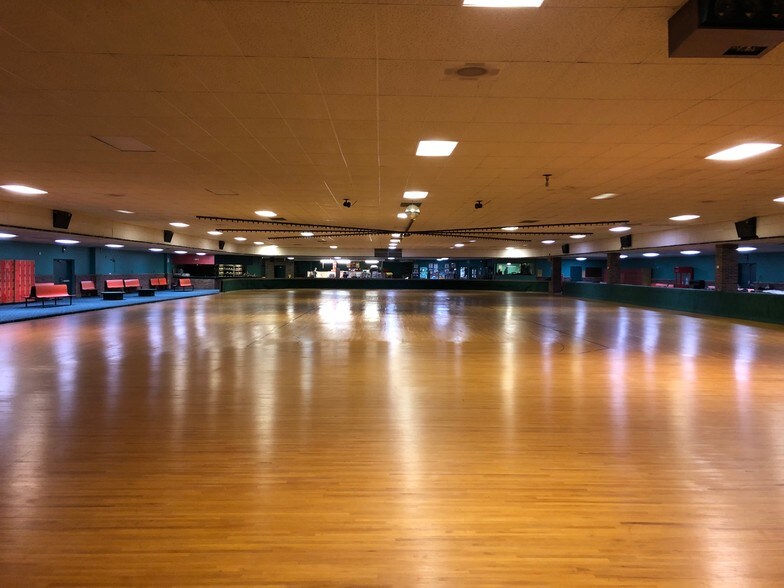 More Photos Of 290 S High St, Cortland Skating Rink For Sale