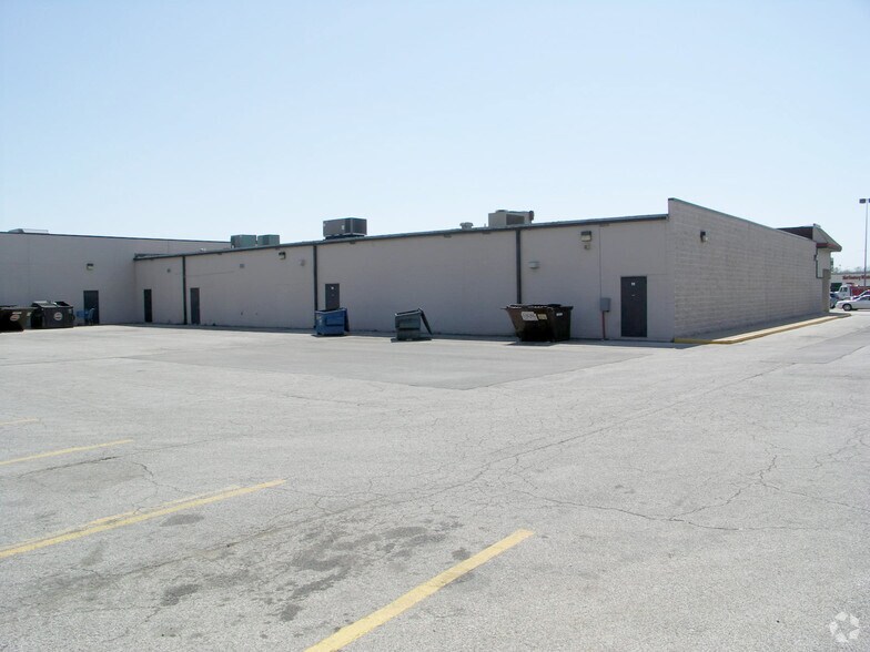 More Photos Of 11-65 E Marketview Dr, Champaign Unknown For Lease