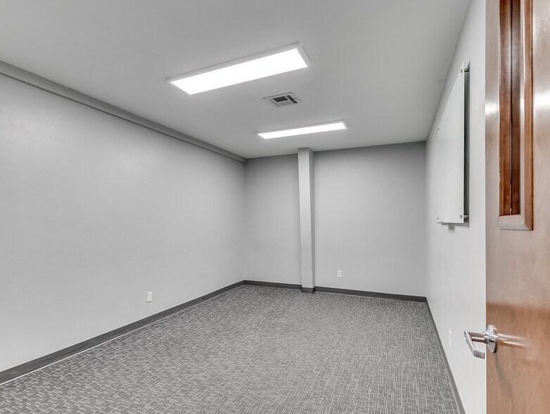 More Photos Of 4001 N Kickapoo Ave, Shawnee Religious Facility For Sale