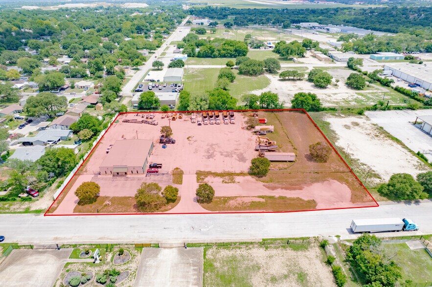 More Photos Of 132 Nell Deane Blvd, Schertz Warehouse For Sale