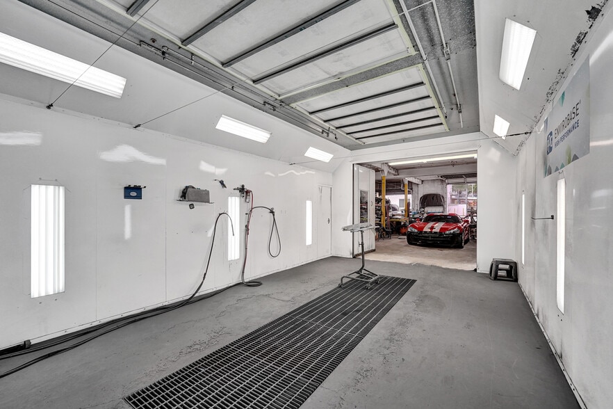 More Photos Of 121 SE 1st Ave, Dania Beach Auto Repair For Lease