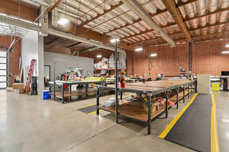 More Photos Of 4623 San Fernando Rd, Glendale Manufacturing For Lease