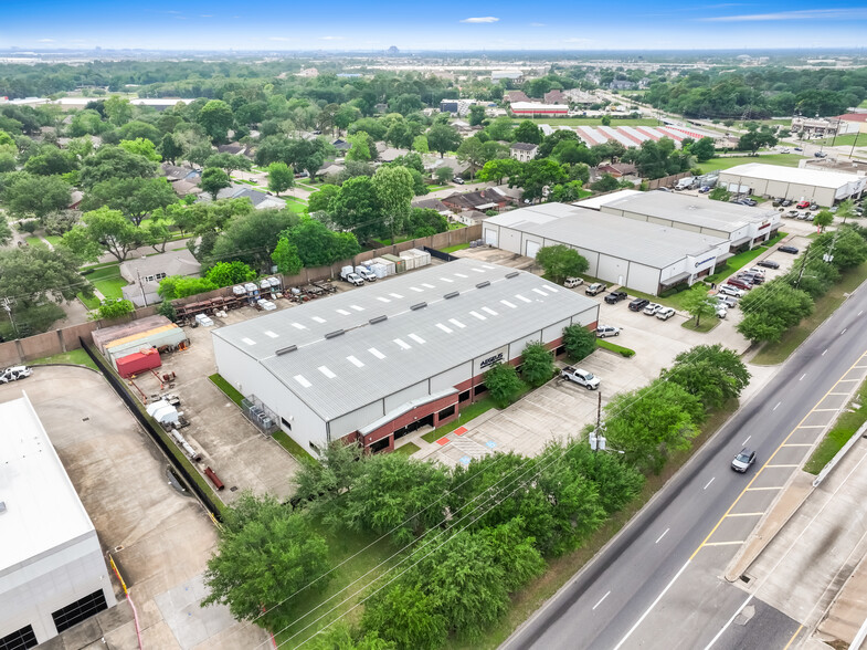 More Photos Of 11801 S Sam Houston Pky W, Houston Warehouse For Sale