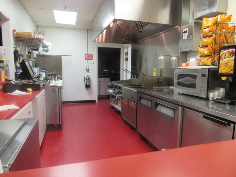 More Photos Of 1103 S Central Ave, Laurel Bowling Alley For Sale