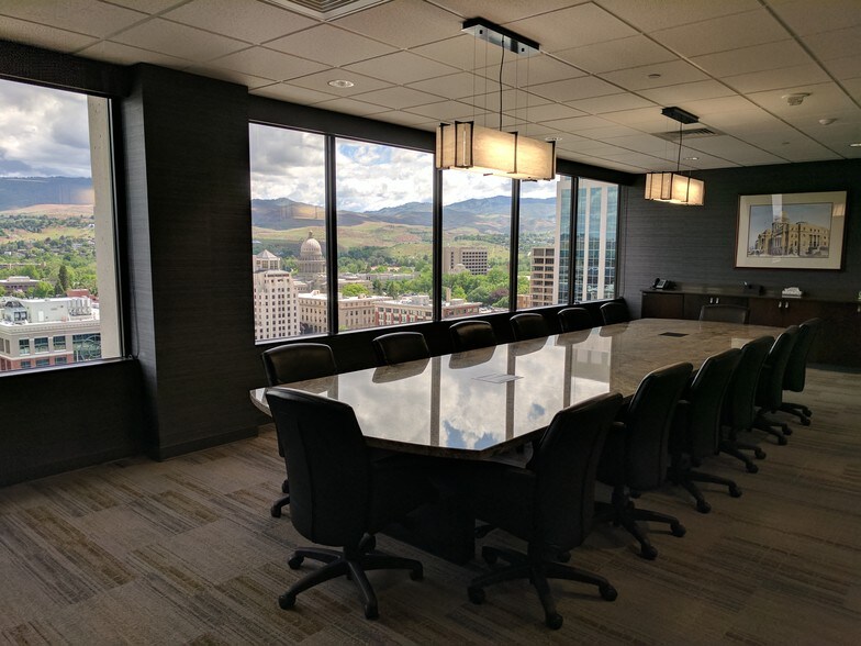 More Photos Of 999 W Main, Boise Coworking Space