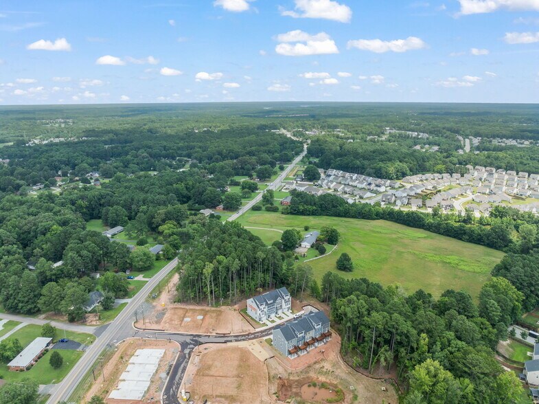 More Photos Of 1007 Blackthorn Ln, Durham Apartments For Sale