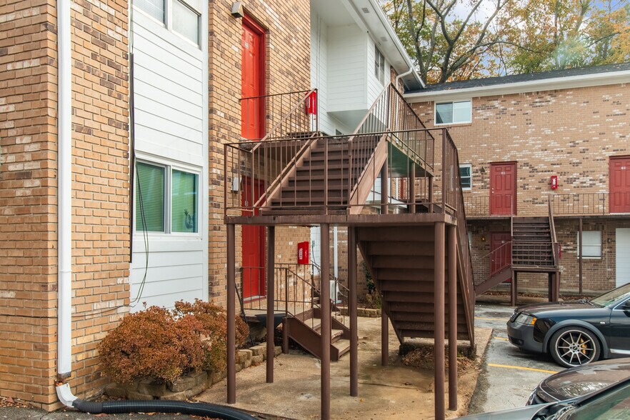 More Photos Of 3700 Cherryton Dr, Chattanooga Apartments For Sale