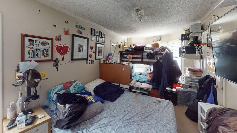 More Photos Of 6582-6584 Mission St, Daly City Storefront Retail Residential For Sale