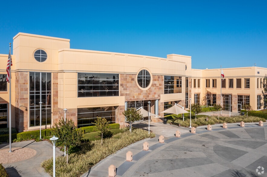 More Photos Of 915 W Imperial Hwy, Brea Unknown For Lease