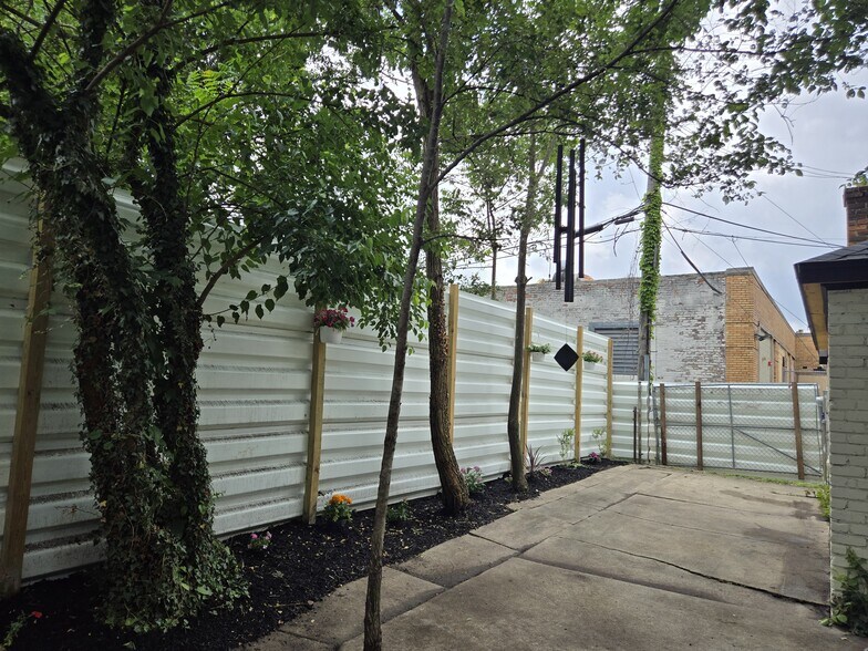 More Photos Of 6011 Joy Rd, Detroit Office For Sale