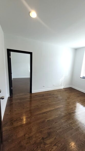 More Photos Of 5642 W Diversey Ave, Chicago Medical For Lease